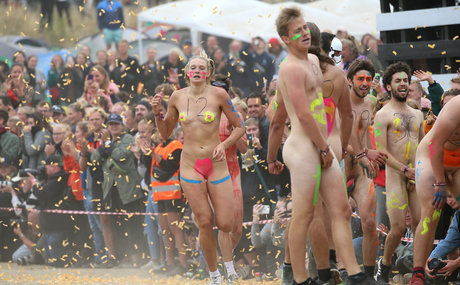 Lily Lowe model hd pics