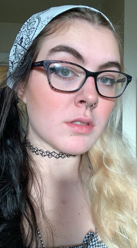 blonde handjob onlyfans art nude gallery