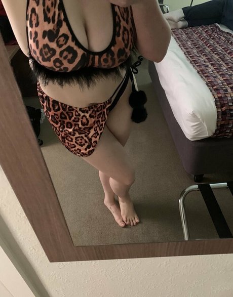 busty solo onlyfans porno picture