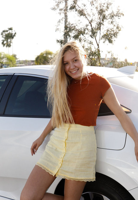 Briannaperez pornstar sexy pictures