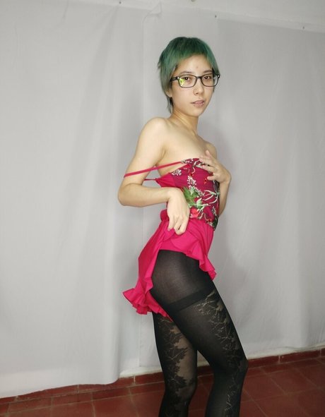 blowjob brunette onlyfans adult photo