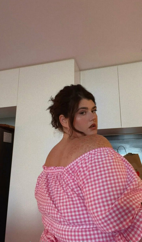 xxlbbw high quality model images