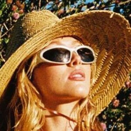 Helois Huthart sex pornstar pics