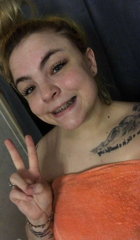 ciricesinssfw model xxx pic