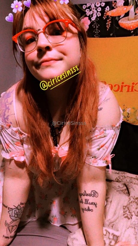 ciricesinssfw naked star photo