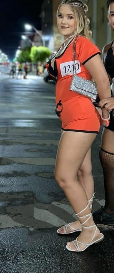 Laurinhafeer sex model images