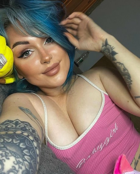 daisypinnix star porn pics