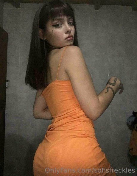 sofisfreckles model adult img