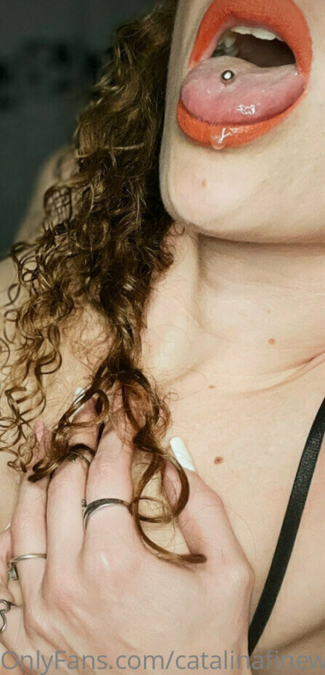 skinny milf onlyfans nudes pics