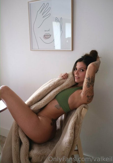 Val Keil pornstar hd pictures