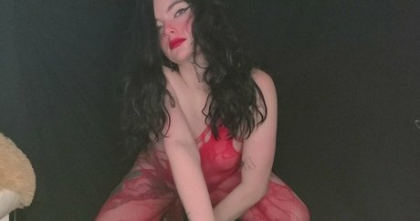 kiiwii katiie star naked photos