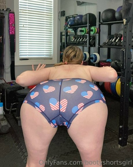 bootyshortsgirl exclusive actress image