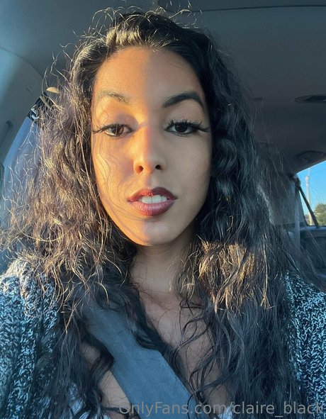 claire black free star img