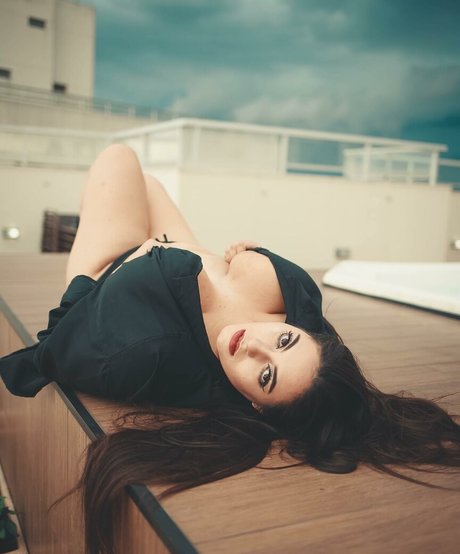 raven onlyfans exclusive gallery