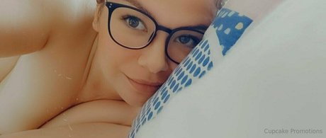 blonde asian onlyfans pornos gallery