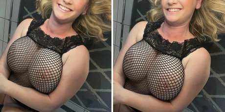 lizmyth model adult img