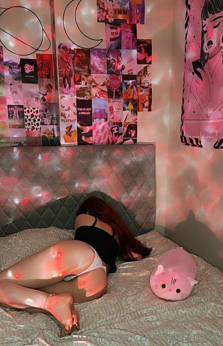 lunamire pornstar perfect img