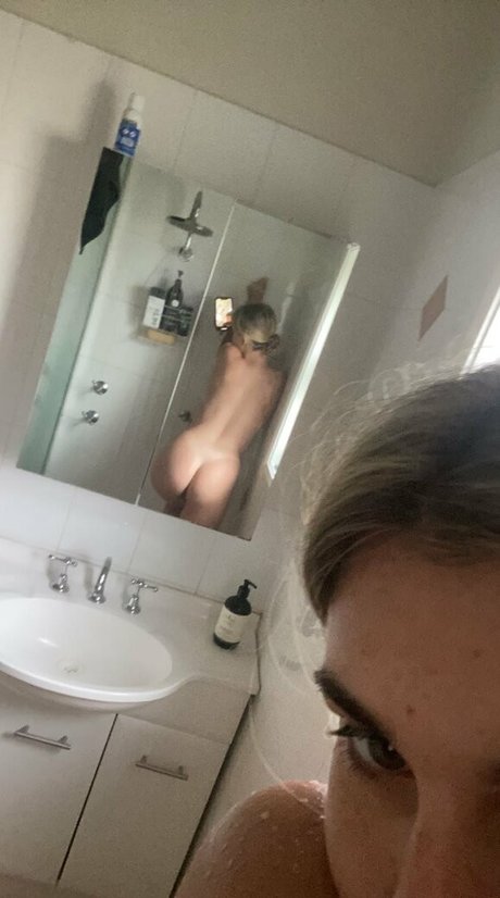 Abbyxoxo sexy pornstar image