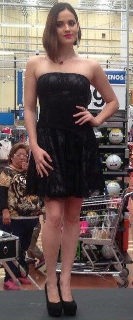 blowjob brunette onlyfans hd picture