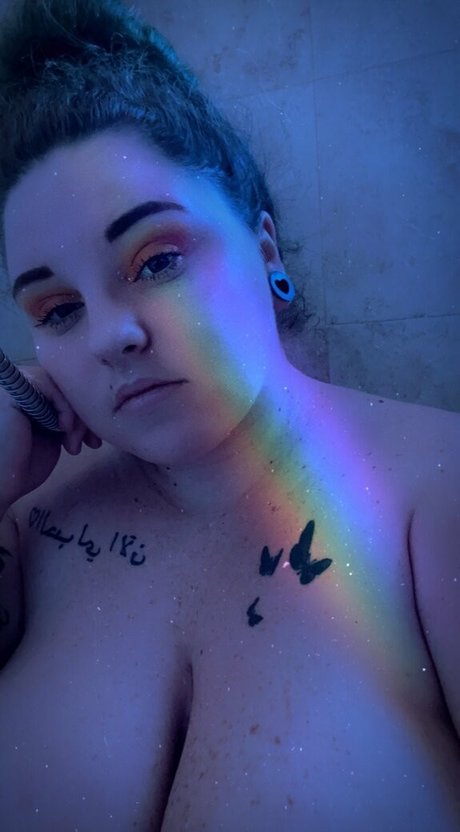 hookahqueeensfw actress pics