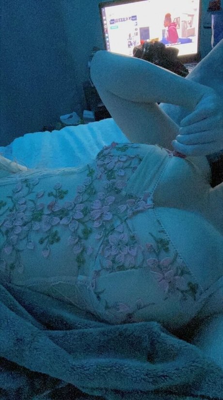 odessalee xo model sexy photos