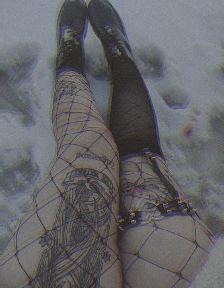 Megaptera hd actress gallery