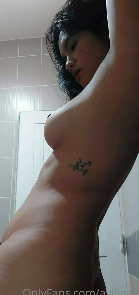 avilinax pornstar sexy image