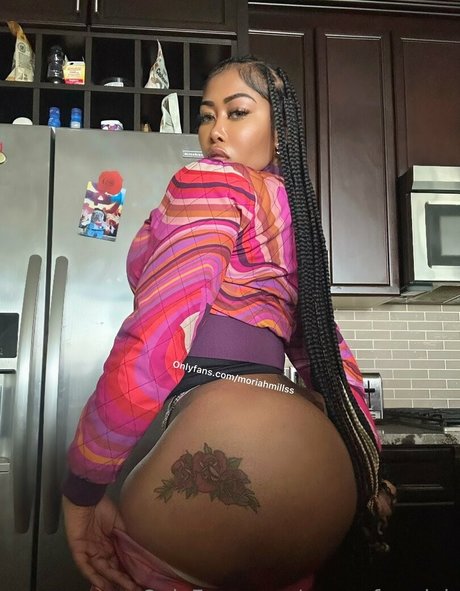 moreofmoriah erotic actress pic