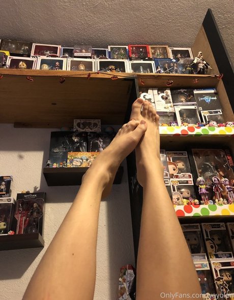 yoyolen star xxx photos