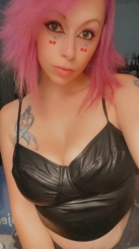 hairy legs onlyfans beautiful photo