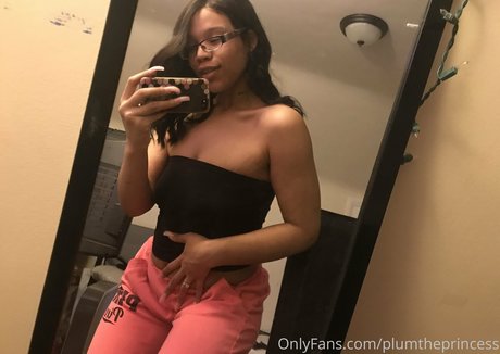 plumtheprincess xxx pornstar pics