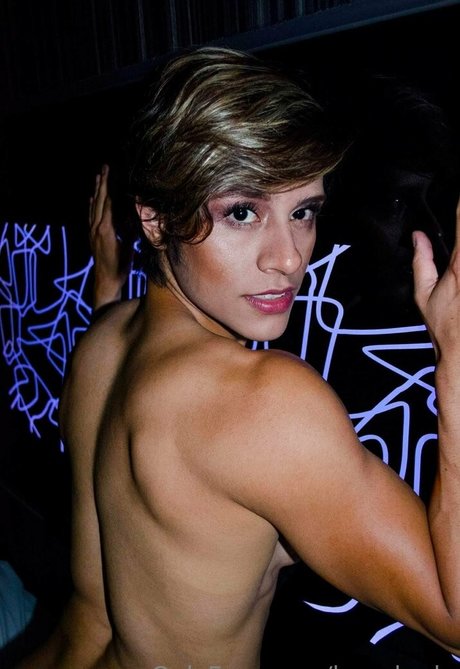 elik fitnesscouple pornstar nude images