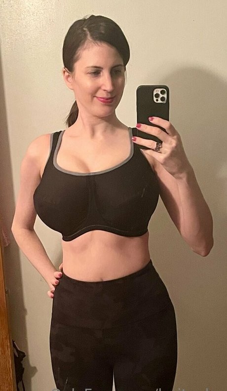 extreme onlyfans exclusive image