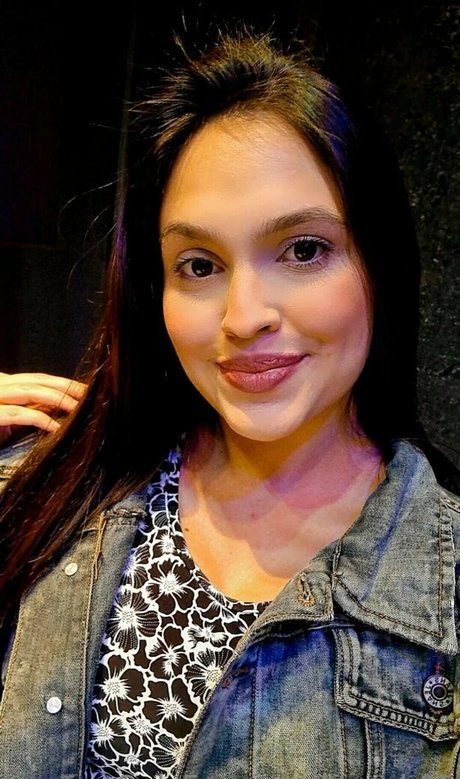 angyb05 nude pornstar img