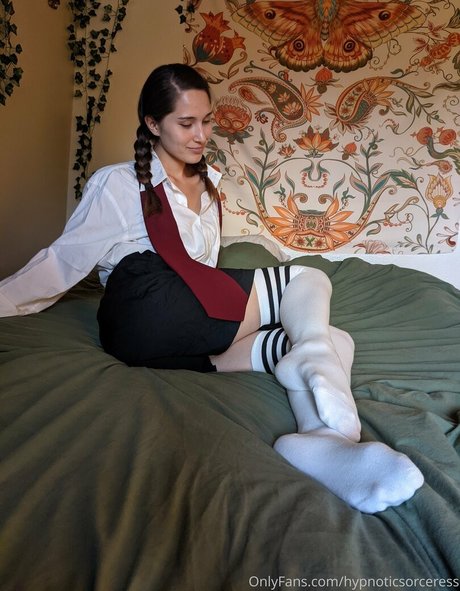 hypnoticsorceress nudes model img