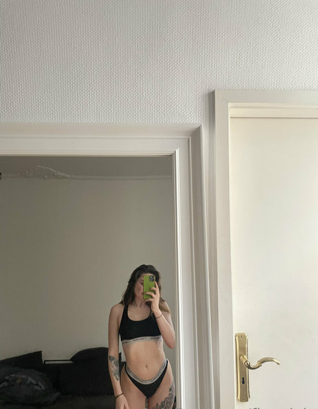 big tits mature onlyfans art naked galleries