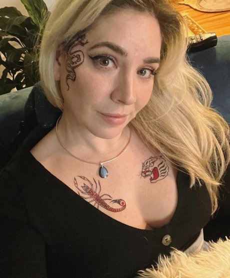 lesbian seduction onlyfans erotic archive