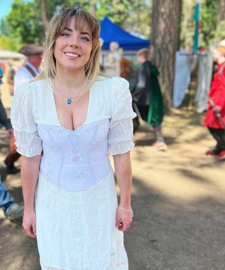 femdom facesitting onlyfans pornographic photo