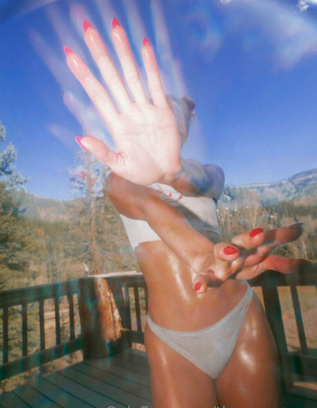 one onlyfans beautiful nude picture