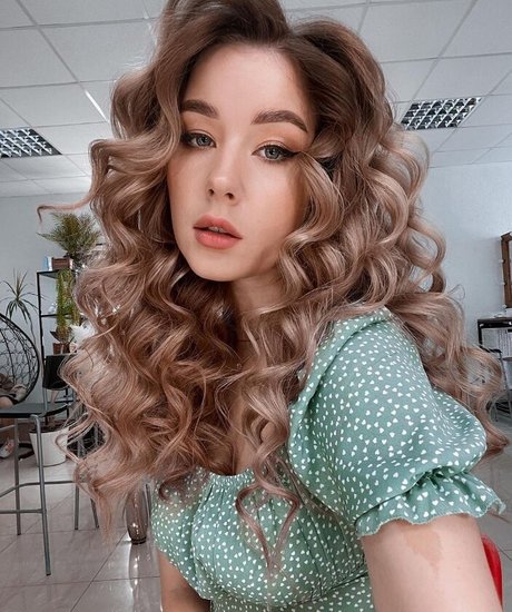 Agent Nesty sexy pornstar image