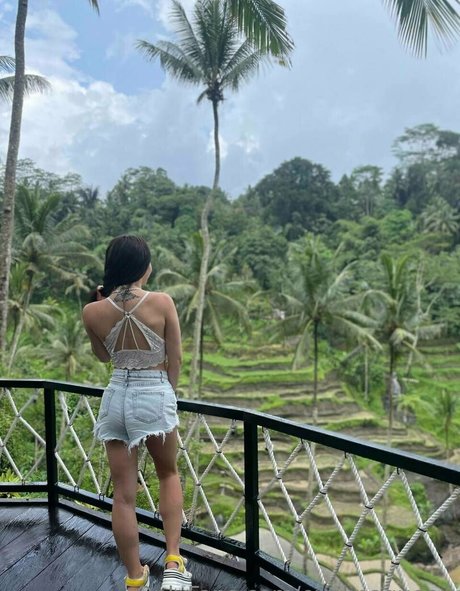 evelinaqueen top actress pictures