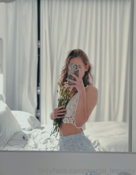 centerfold onlyfans naked images