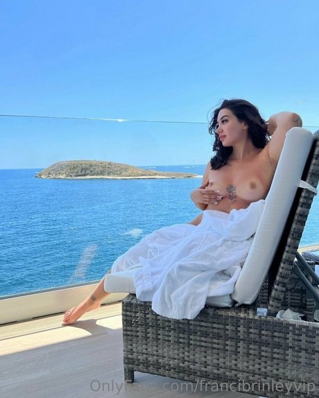 francibrinleyvip star sexy pic