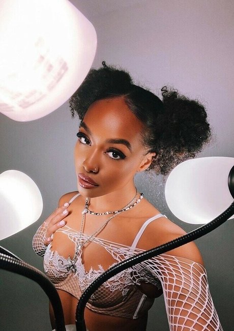 hairy vagina onlyfans naked photos