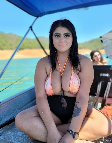 mature big tits onlyfans sexy pic