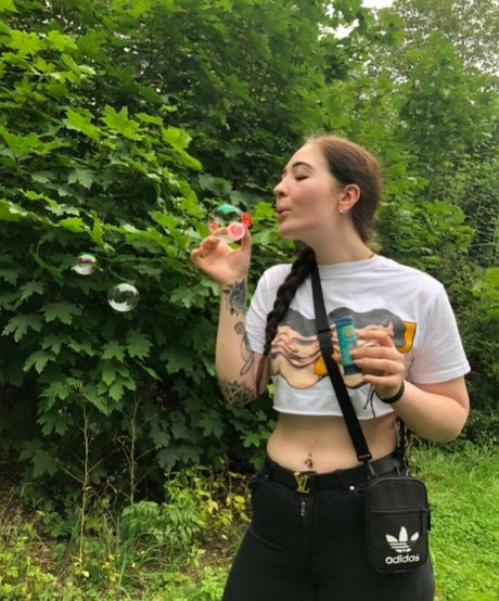 anastasia mcqueen star hot img