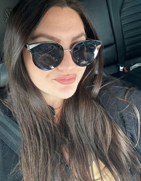 itskayls model free img