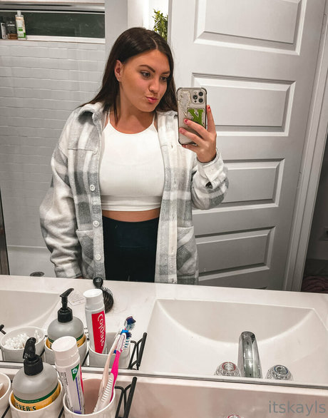 itskayls star nudes img