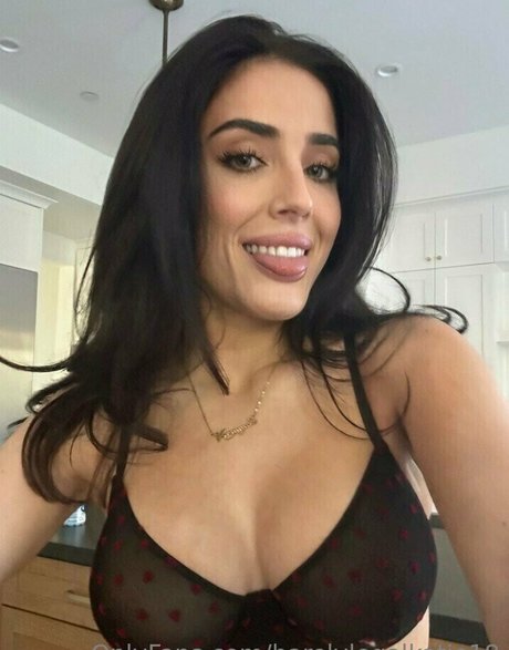 barelylegalkatie18 top star photo