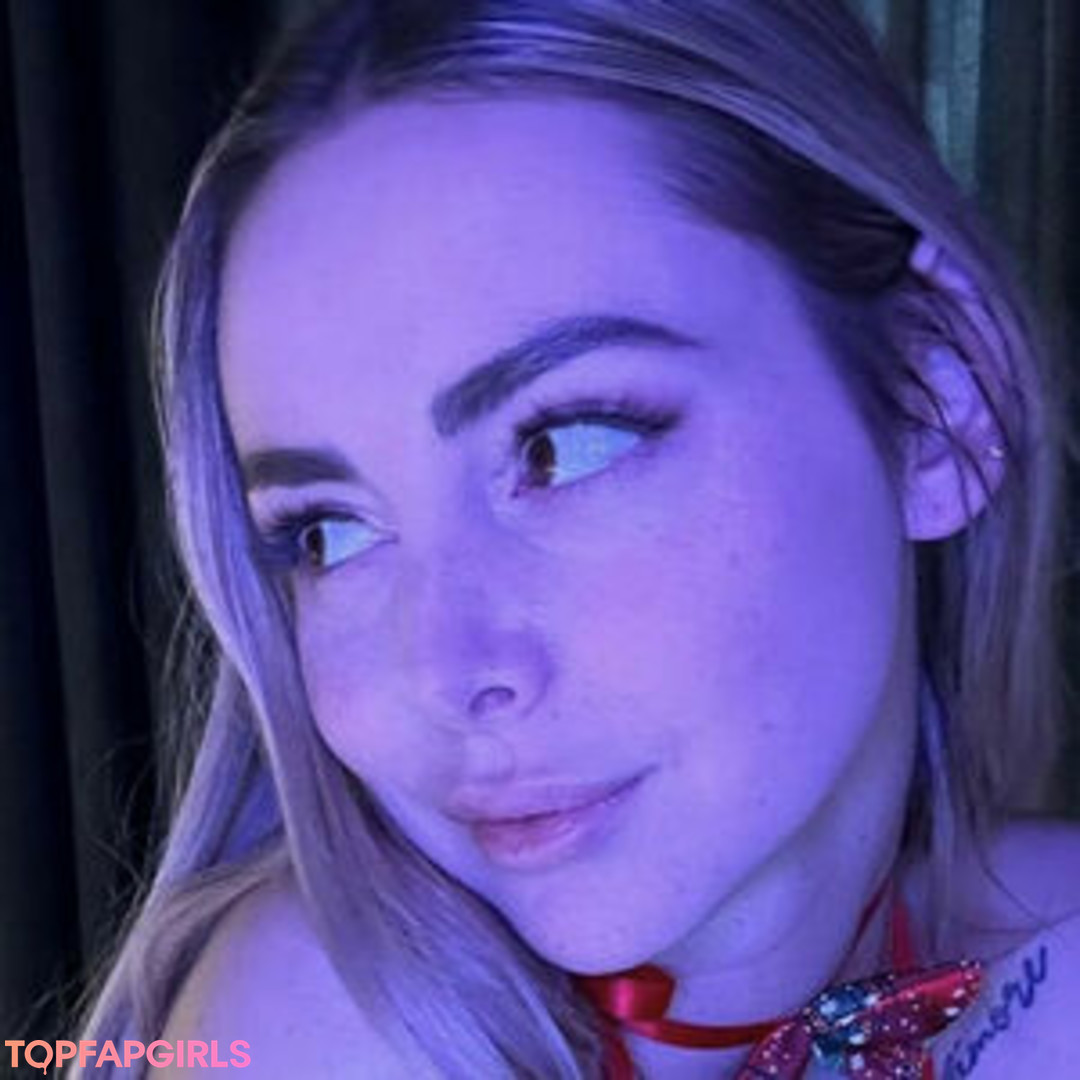 Elliloretta perfect pornstar pics